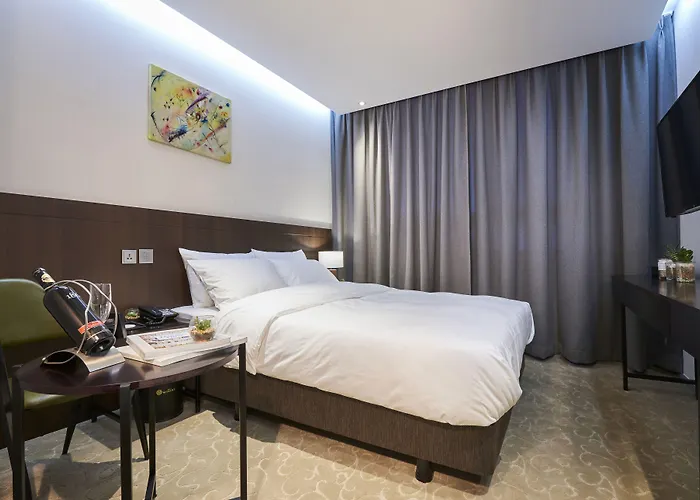 Hotel Mfelice