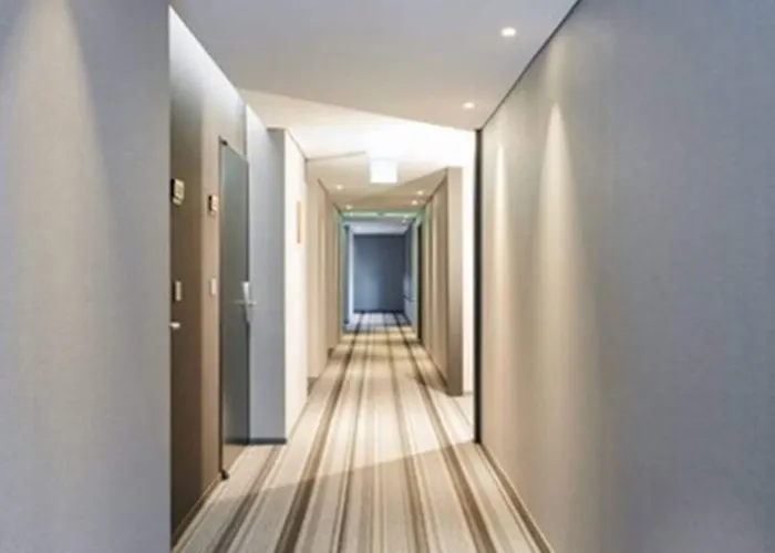 Mfelice 3* Seoul