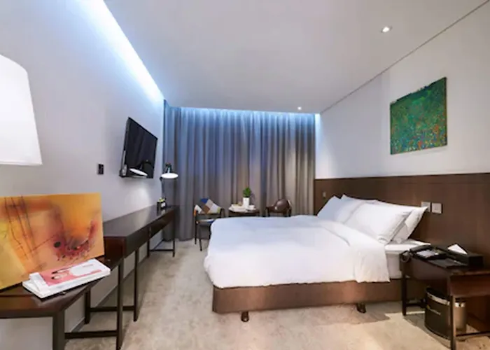 Hotel Mfelice 3*