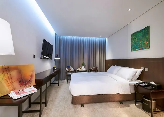 Mfelice Hotel
